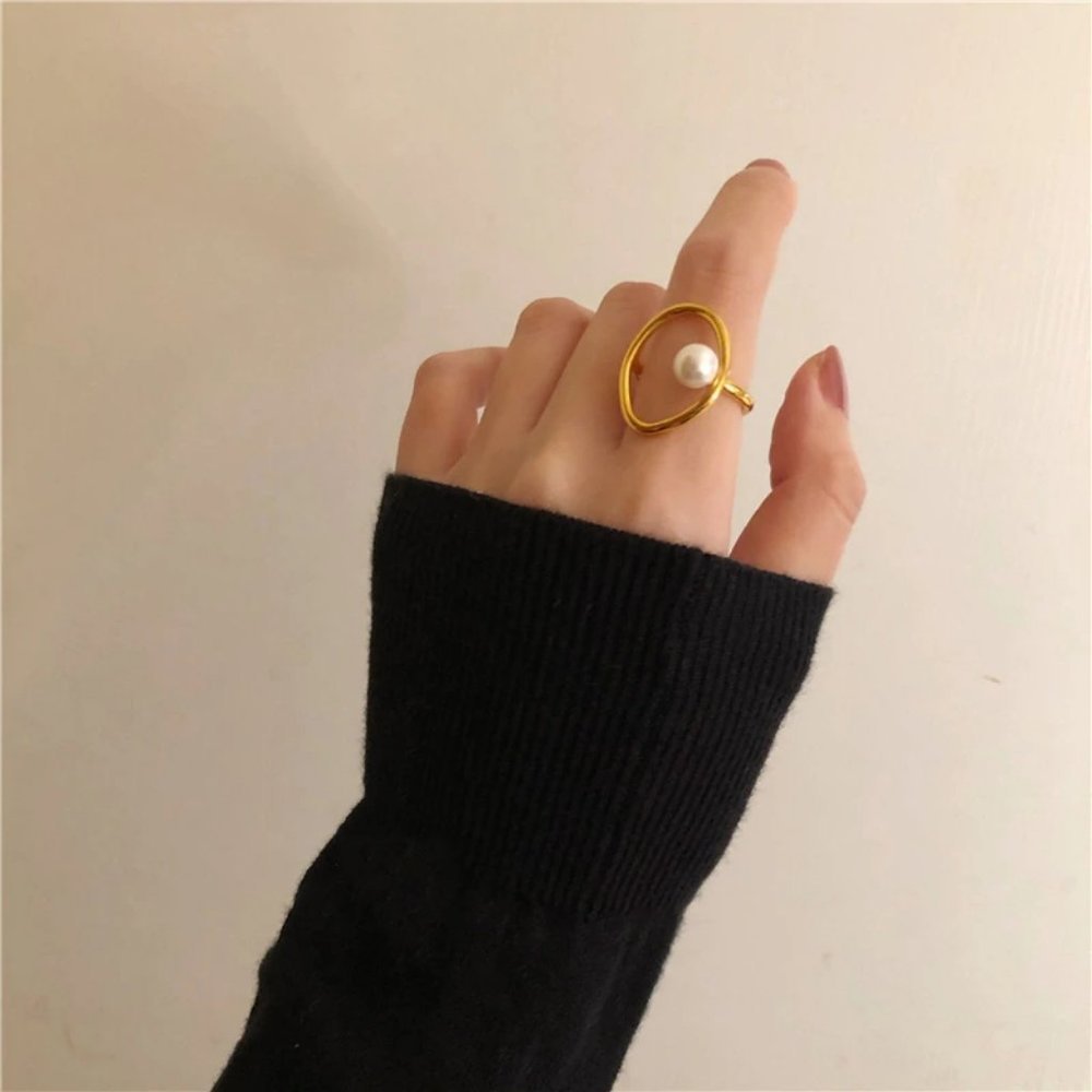 *NEW Yellow Gold Pearl Circle Adjustable Ring - Picture 7 of 7